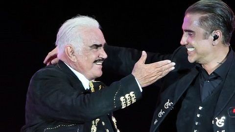 Vicente ayudó a Alejandro a formar un estilo musical propio.