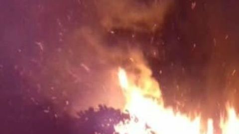 VIDEO: Narcos balean y queman restaurantes en Veracruz