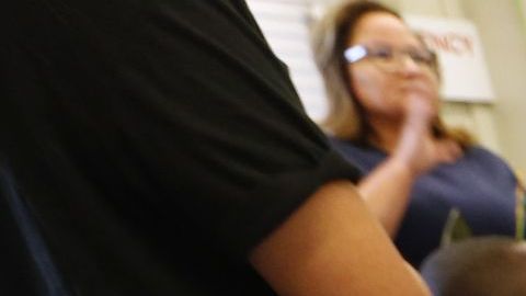 El distrito cuenta con  670,000 estudiantes.