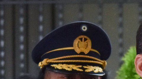 Bukele dijo que llevaría preso a quien se robe un solo centavo de las ayudas.