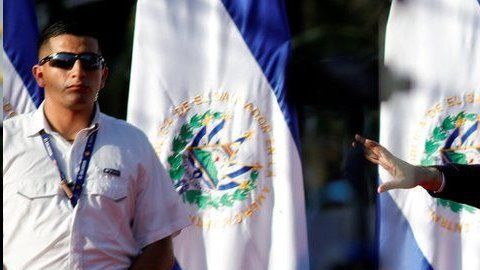 El presidente Bukele ordenó incomunicar a todos los reos en las cárceles.