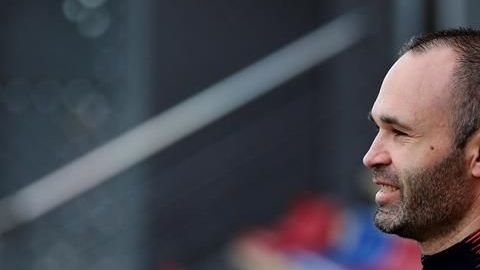 Andrés Iniesta ahora juega en Japón.