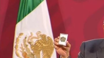 Sigue mostrando sus amuletos de la suerte.