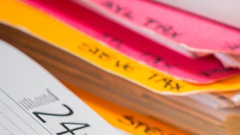 Trata de evitarlos y así te ahorrarás muchos problemas con el Tío Sam.