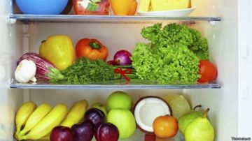 Conservar correctamente frutas y verduras es una buena manera de economizar.