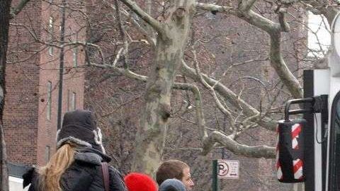 Una escena típica queda de momento cancelada