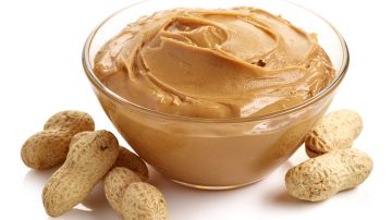 La crema de cacahuate 100% orgánica es una buena fuente de proteína, fibra y energía inmediata.