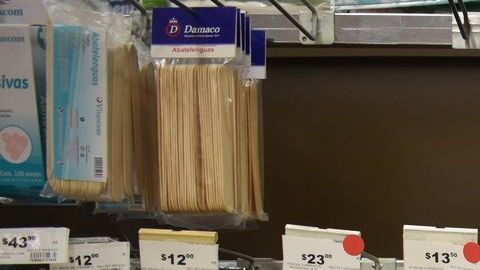 Las farmacias no tienen ya cubrebocas.