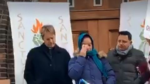 La familia y amigos han apelado sin éxito a la humanidad de la agencia migratoria.