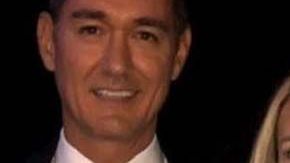 Las autoridades creen que el fiscal federal Timothy Delgado mató a su esposa, Tamara Delgado, antes de suicidarse.