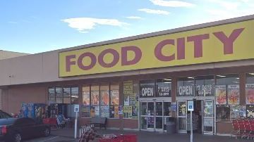 Food City en el norte de la ciudad.