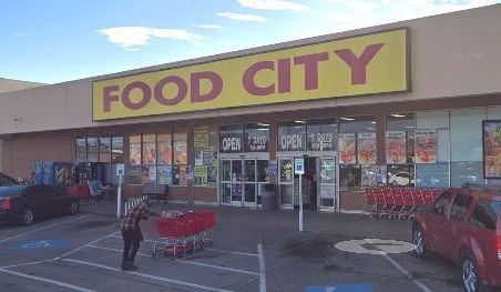 Food City en el norte de la ciudad.