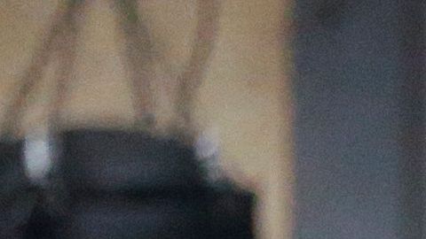 Personas votando en un centro de votación del condado de MIami-Dade.