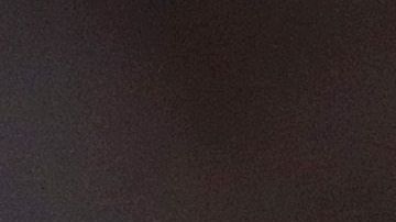 El quarterback lució un aspecto desaliñado en la emisión del video.