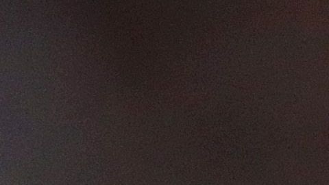 El quarterback lució un aspecto desaliñado en la emisión del video.