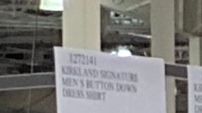 Trabajadores de farmacias y supermercados está expuestos a contraer COVID-19.