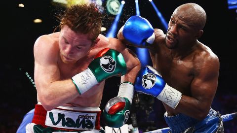 Mayweather derrotó a "Canelo" Álvarez por decisión unánime en 2013