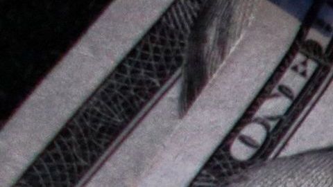 El viernes la moneda mexicana rompió su racha de tres jornadas de consecutivas de ganancias.