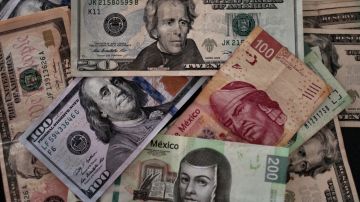 El viernes la moneda mexicana rompió su racha de tres jornadas de consecutivas de ganancias.