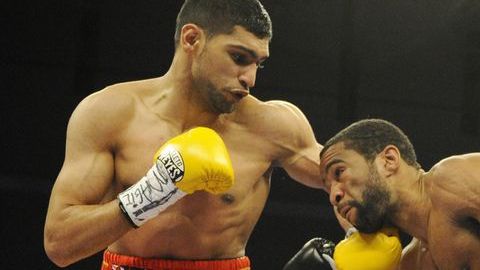 Amir Khan ha sido muy solidario, aportando su mayor esfuerzo en la lucha contra el coronavirus.