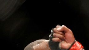 Jon "Bones" Jones ha enfrentado varios escándalos, referente a adicciones.