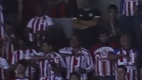 Chivas cuenta con apoyo en cada plaza que visita.