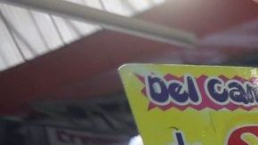 Por seguridad, se recomienda lavar las frutas y verduras con agua y jabón