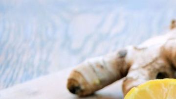 La cúrcuma y el jengibre son considerados oro líquido para la salud, son un potente antiinflamatorio.