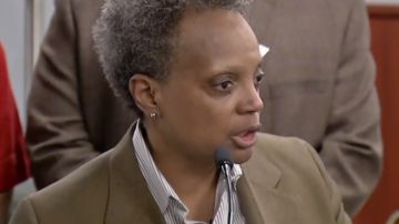 La alcaldesa de Chicago Lori Lightfoot cree que la ciudad está progresando en la lucha contra el crimen