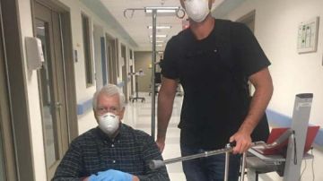 El hombre de 87 años, identificado como Frank Eller, se recuperó satisfactoriamente del coronavirus en Puerto Rico.