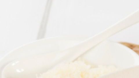 Pasta y frijoles-travellinglight-Canva