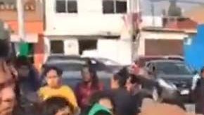 Padres de estudiantes pidieron la renuncia de la directora del plantel Juan Caballero y Ocio en Quéretaro.