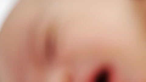 Imagen ilustrativa de un bebé recién nacido.