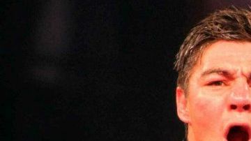 El pugilista fue atacado por usuarios de Twitter tras publicar su mensaje.