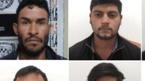 Germán Loera Acosta (al centro en la parte de abajo) fue sentenciado junto a cinco compinches.