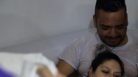 Selene Barragán decidió tener a su bebé en casa.