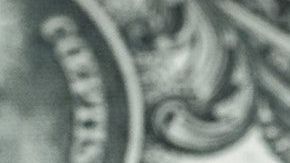 El peso inicia con pérdidas.