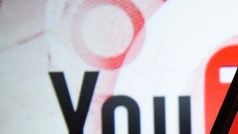 Google compró YouTube por más de US$1.000 millones en 2006.