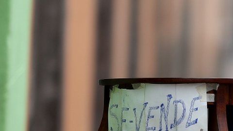 111775528_tv061050412