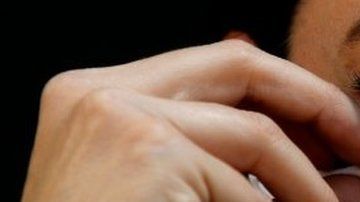 111866679_tv061109049