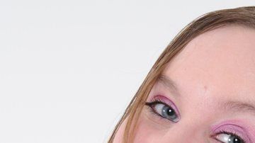 Katy (izquierda) y Emma Davis eran gemelas y murieron por coronavirus con solo tres días de diferencia.