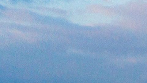 Vista aérea muestra el nulo tráfico en un distribuidor que conecta las autopista 10 y 110.