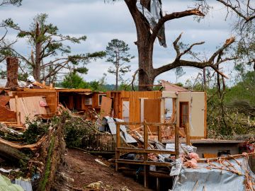 Tornados mataron la semana pasada a unas 34 personas en el sur del país.