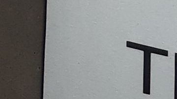 Cartel con error ortográfico en tribunal de Brooklyn