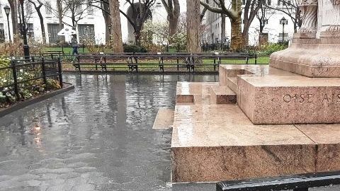 NY se prepara para una normalidad "atípica"