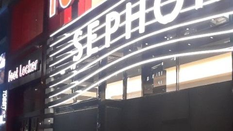 NYC está paralizada y el paisaje urbano ha apagado las luces