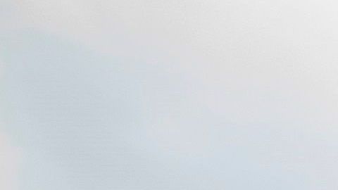 Annapolis (United States), 18/04/2020.- A counter protestor gestures to the vehicles of supporters of the group 'Reopen Maryland' as they fill Church Circle to protest the state's on-going stay-at-home order due to the coronavirus COVID-19 pandemic in Annapolis, Maryland, USA, 18 April 2020. In response to state shutdowns over the virus, the US President stated he would authorize governors to reopen their states on their own timelines. (Protestas, Abierto, Estados Unidos) EFE/EPA/JIM LO SCALZO