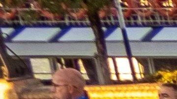 Juan Carlos Blanco recorrió la distancia de un maratón dentro de su hogar.