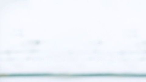 Si lo necesitas, busca en tu comunidad cómo se pueden ayudar con comida o servicios.