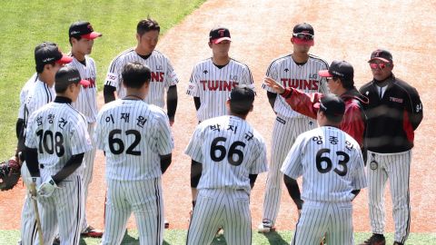 El circuito de la KBO tiene considerado iniciar temporada a principios de mayo.